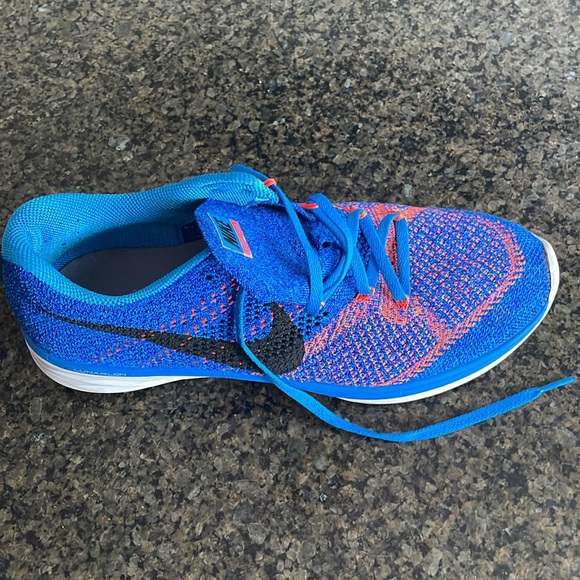 Nike Flyknit Lunar 3 sneakers - Picture 3 of 5